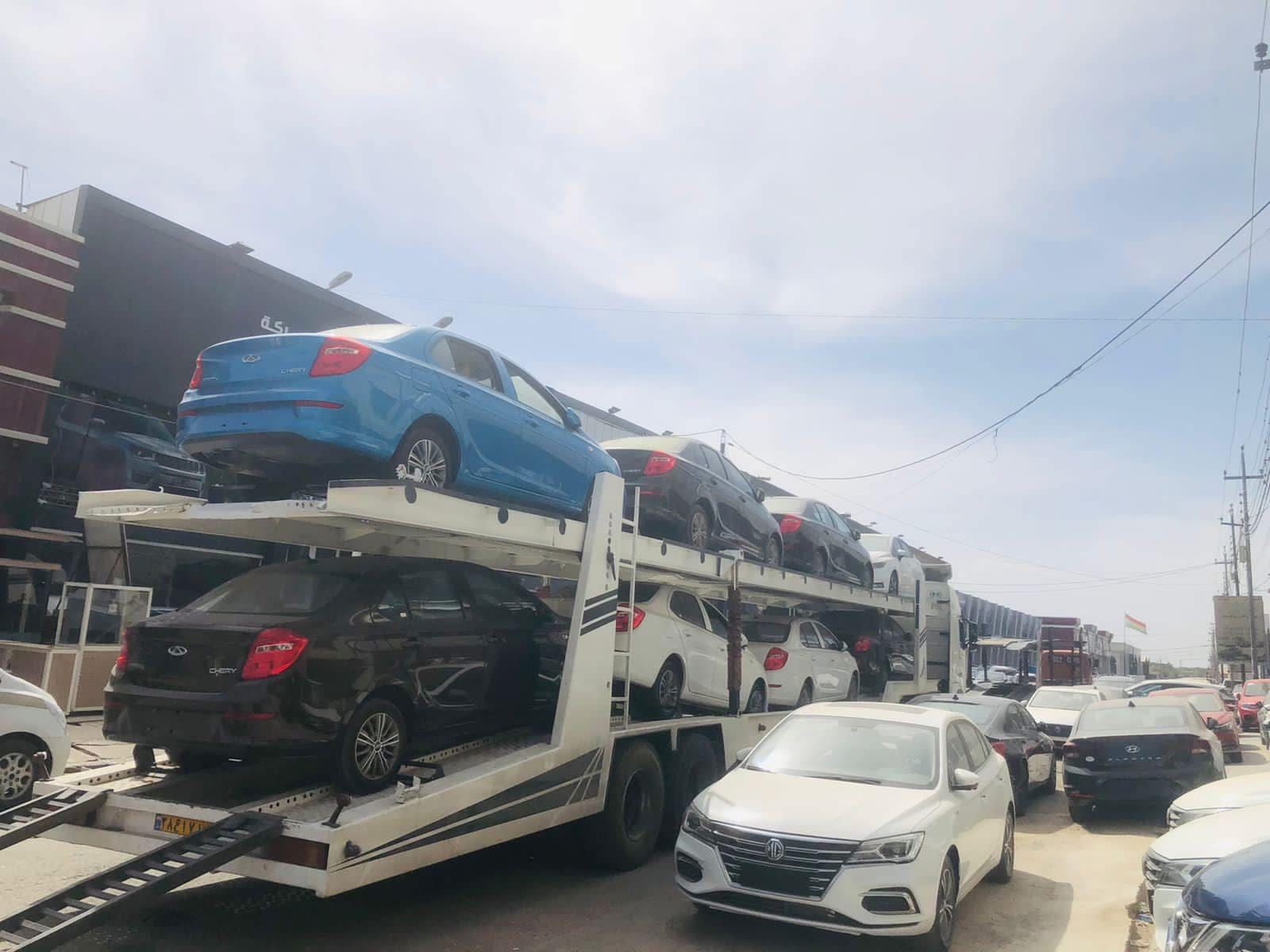 Two-Car Transport Close-up